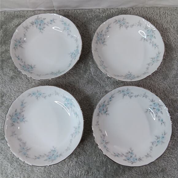 4 MIKASA Barbizon 5 1/2" Fruit Sauce Dessert Bowls Blue Flowers Gray Leaves - Picture 2 of 8
